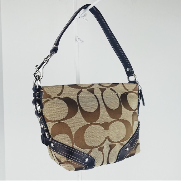 Coach Handbags - 👛Coach Leather & Signature Jacquard Carly Hobo